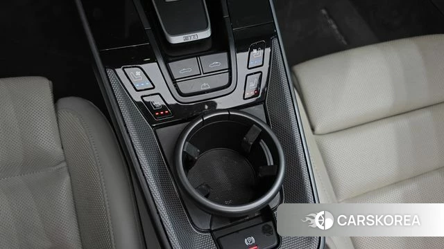 Porsche 911(992) id 4712516 из Кореи 7