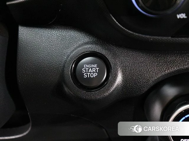 Hyundai Venue id 4921479 из Кореи 7