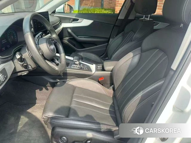 Audi A4L id 4297813 из Китая 7