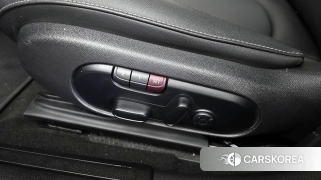 Mini Cooper Clubman id 4309036 из Кореи 7