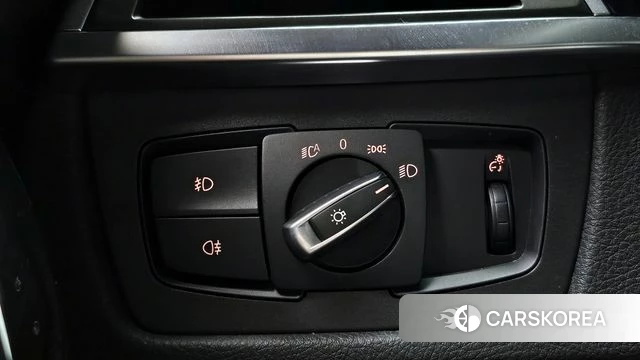 BMW 3 Series (F30) id 4020576 из Кореи 7