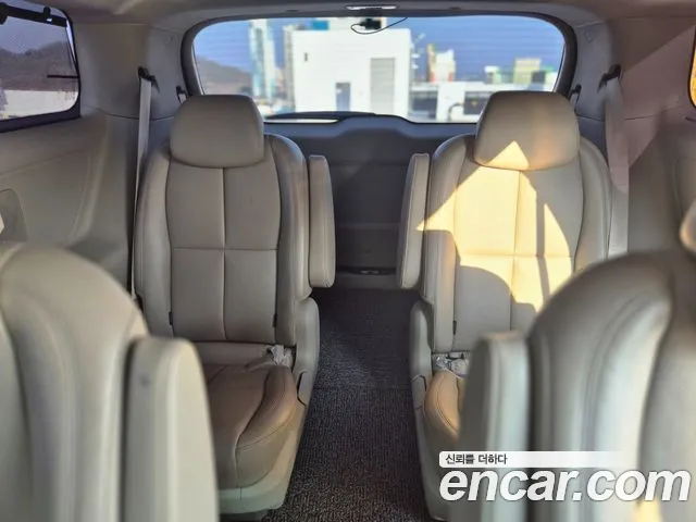 Kia The New Carnival id 2446936 из Кореи 7