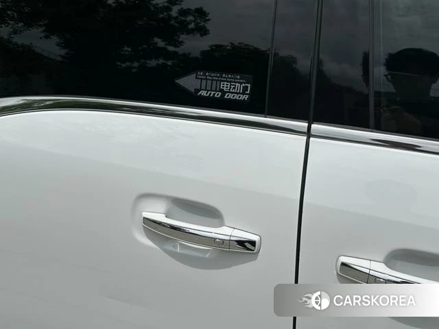 Buick GL8 id 4216894 из Китая 7