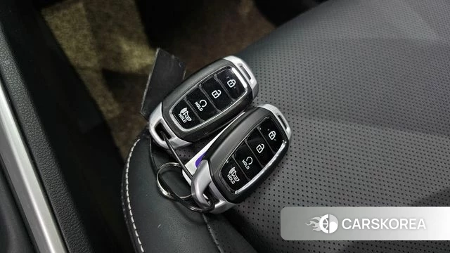 Hyundai Venue id 4501219 из Кореи 7