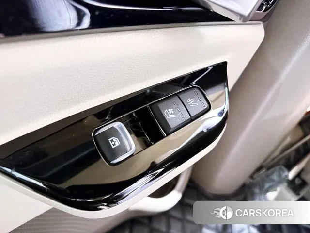 Kia Carnival 4th generation id 3208579 из Кореи 7