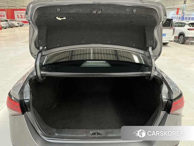 Nissan Xuan Yi id 4272440 из Китая 7