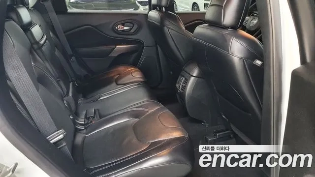 Jeep Cherokee (KL) id 2872739 из Кореи 7