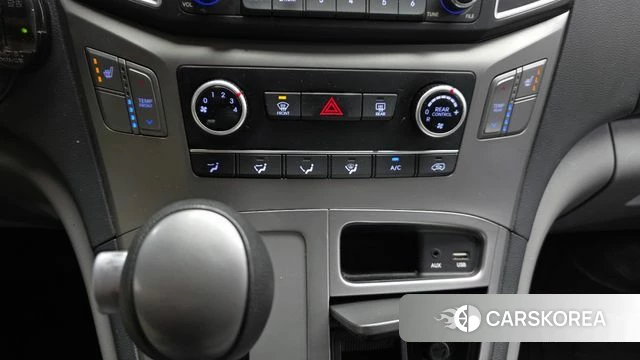 Hyundai The New Grand Starex id 4895603 из Кореи 7