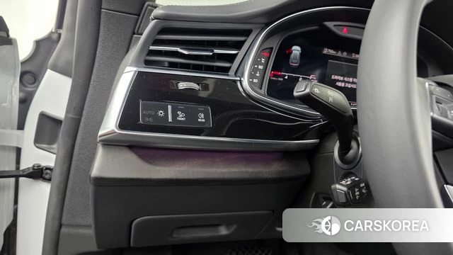 Audi Q8 (4M) id 4554987 из Кореи 7