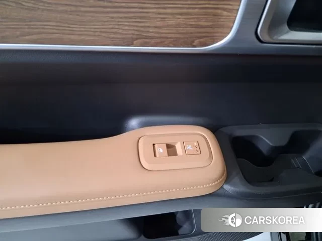 Hyundai Santa Fe (MX5) id 3664306 из Кореи 7