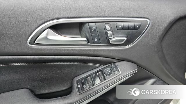 Mercedes-Benz A-Class W176 id 4424952 из Кореи 7