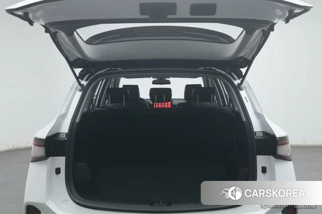 Wuling Automobile Wuling Xingchen id 4210667 из Китая 7
