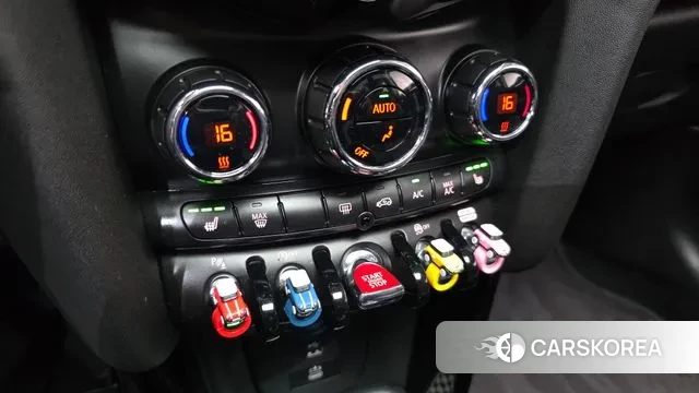 Mini Cooper id 3185342 из Кореи 7