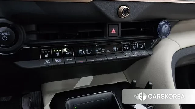 Toyota Crown Crossover id 3399879 из Кореи 7