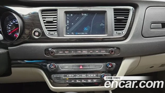 Kia The New Carnival id 2864950 из Кореи 7