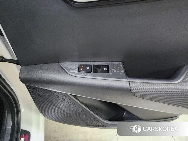 Kia Di Ol Nu Niro id 4705501 из Кореи 7