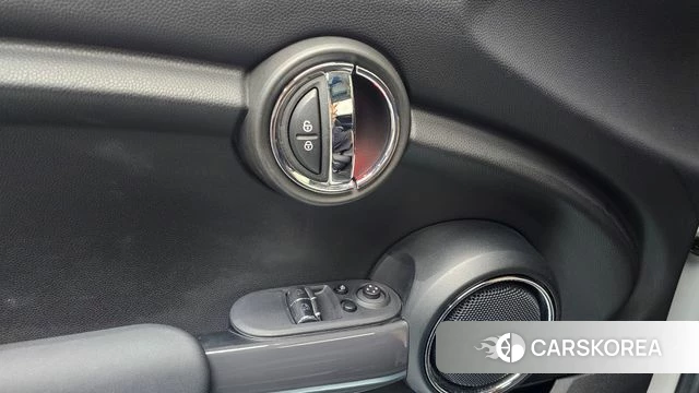 Mini Cooper id 4586287 из Кореи 7