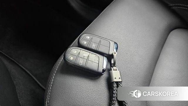 Jeep Renegade id 4428211 из Кореи 7