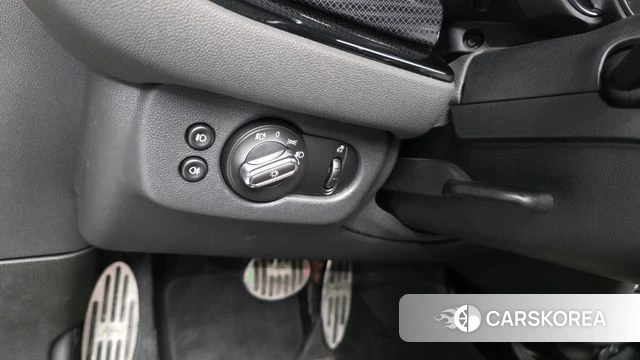 Mini Cooper Clubman id 4836692 из Кореи 7