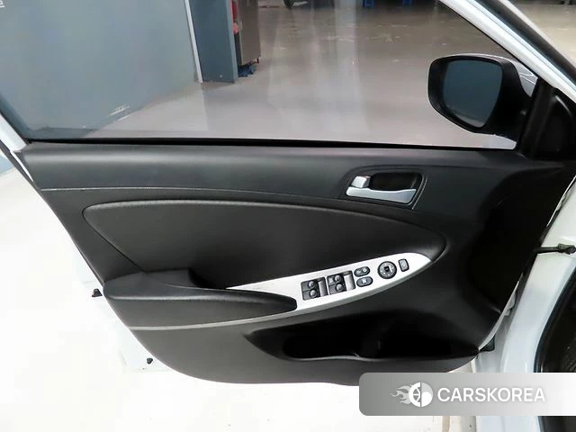 Hyundai Accent (New type) id 4203928 из Кореи 7