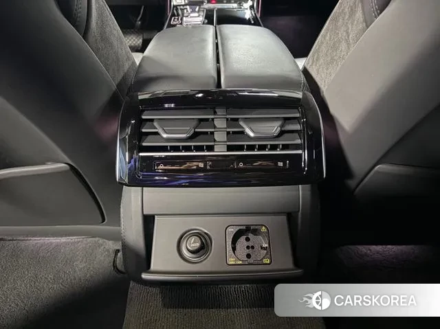 Audi A8 (D5) id 3645803 из Кореи 7