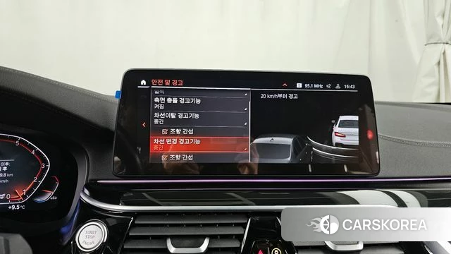 BMW 5 Series (G30) id 3806181 из Кореи 7