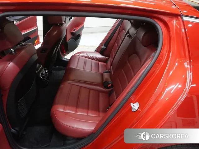 Kia Stinger id 3028857 из Кореи 7