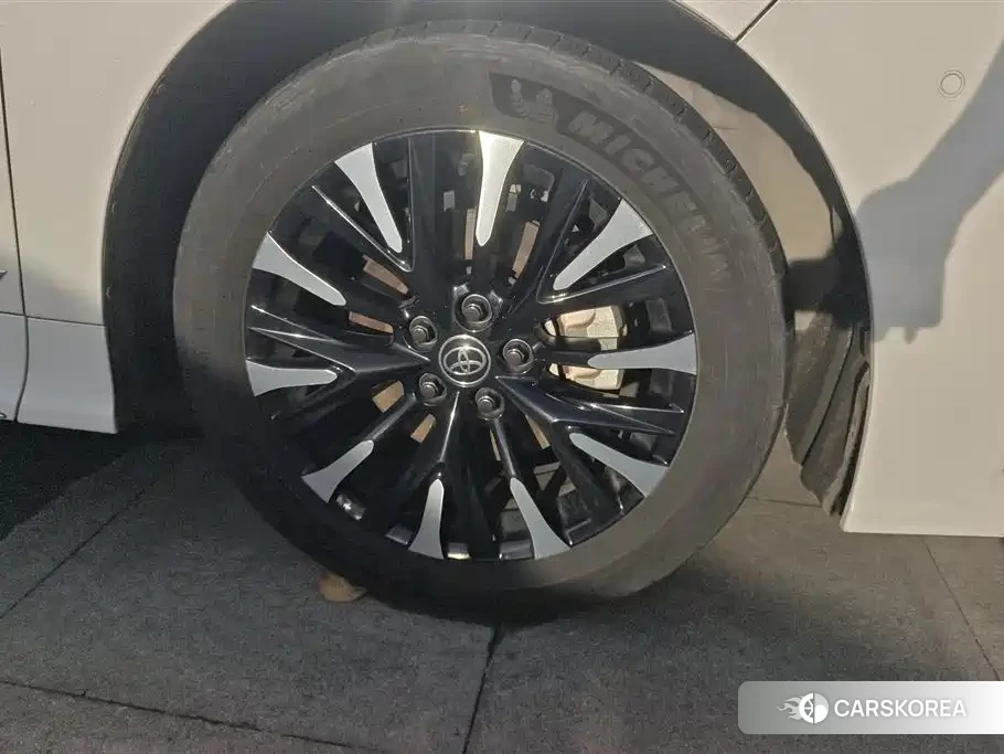 Toyota Alphard id 4547222 из Китая 7