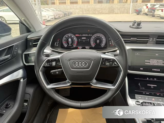 Audi A7L id 4290877 из Китая 7