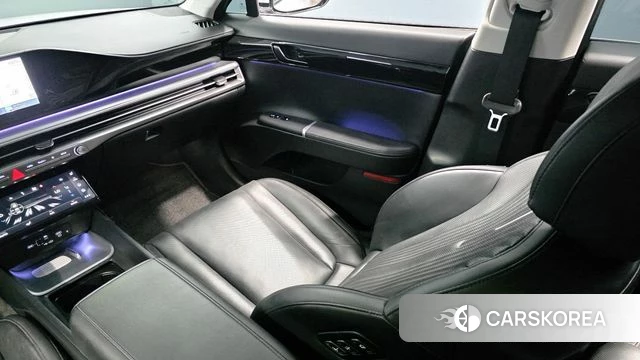 Hyundai Grandeur (GN7) id 4349710 из Кореи 7