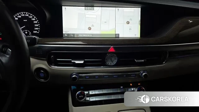 Genesis G90 id 3713085 из Кореи 7