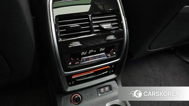 BMW X7 (G07) id 3892845 из Кореи 7