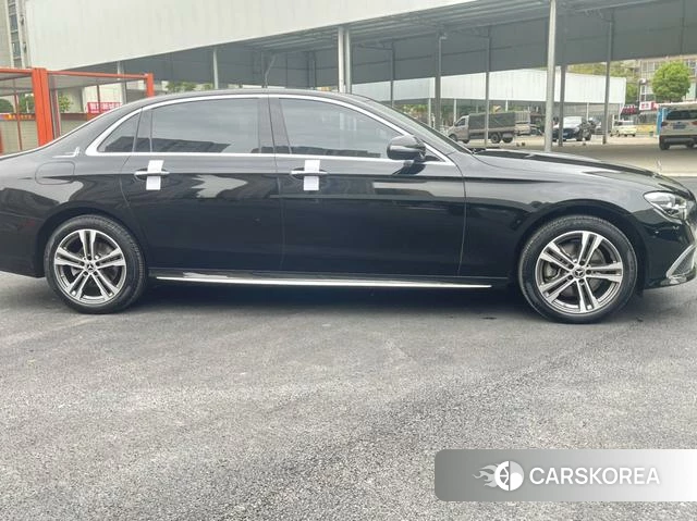 Mercedes-Benz E-class id 4256430 из Китая 7