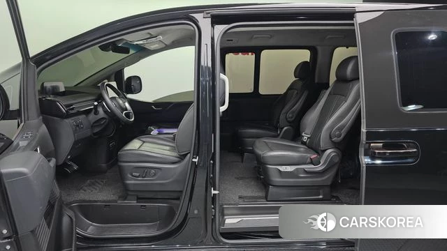 Hyundai Staria id 4308891 из Кореи 7