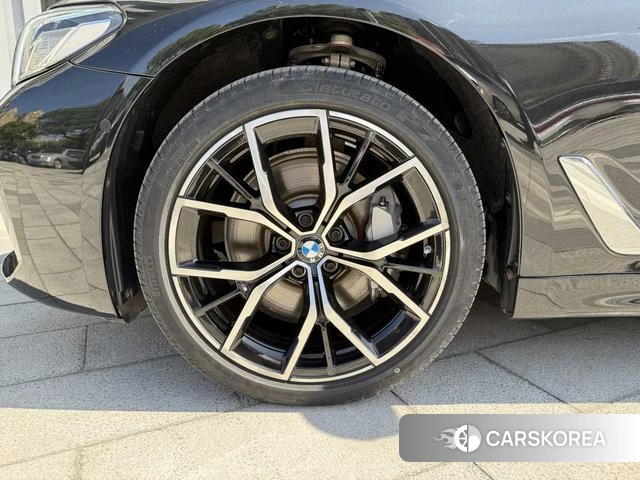 BMW 5 series id 3857936 из Китая 7