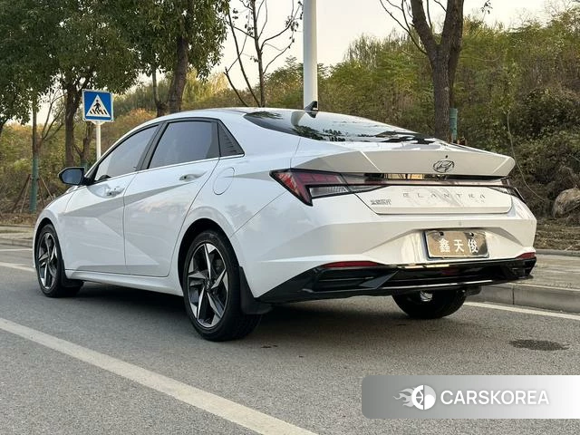 Hyundai Elantra id 3993449 из Китая 7