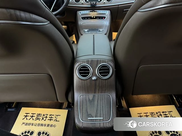 Mercedes-Benz E-class id 4256041 из Китая 7
