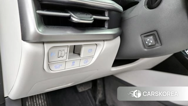 Hyundai Grandeur Hybrid (GN7) id 3787119 из Кореи 7