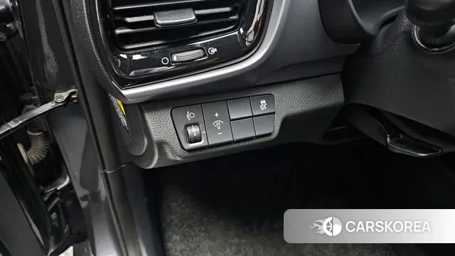 Kia Stonic id 3391596 из Кореи 7