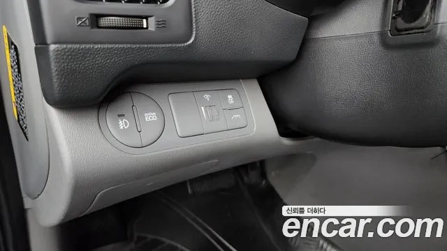 Hyundai The New Grand Starex id 2859284 из Кореи 7