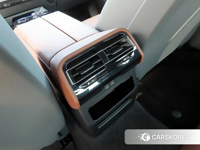 BMW 5 Series (G60) id 3857297 из Кореи 7