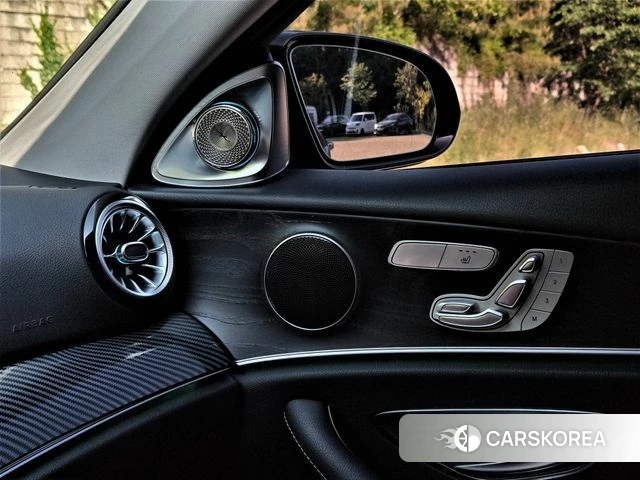 Mercedes-Benz E-Class W213 id 4325609 из Кореи 7
