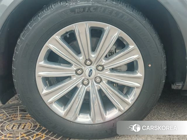 Ford Explorer id 4368367 из Китая 7