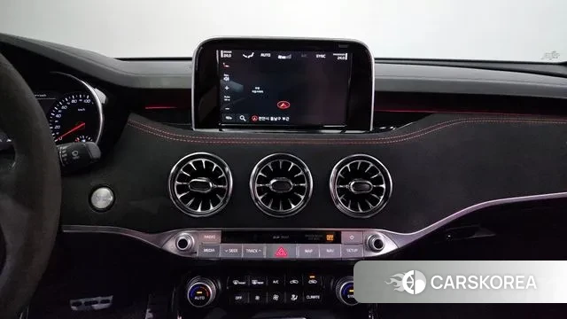 Kia Stinger id 3465150 из Кореи 7