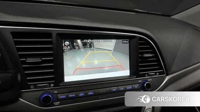 Hyundai Avante AD id 3090906 из Кореи 7