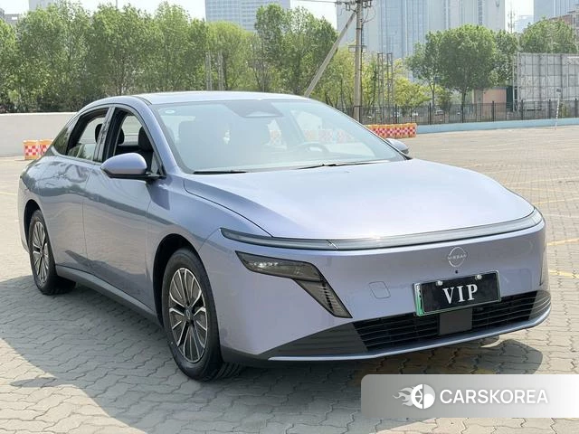 Nissan N6 id 4207065 из Китая 7