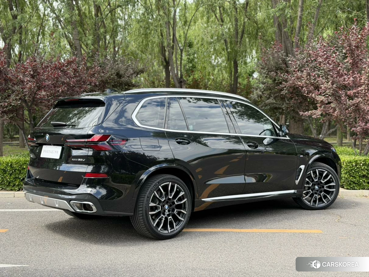 BMW X5 id 4452425 из Китая 7
