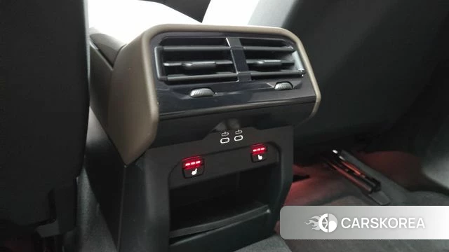BMW 5 Series (G60) id 4427370 из Кореи 7