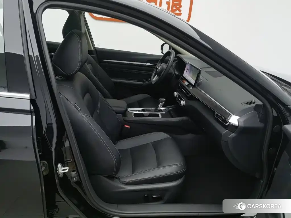 Nissan Teana id 4570689 из Китая 7