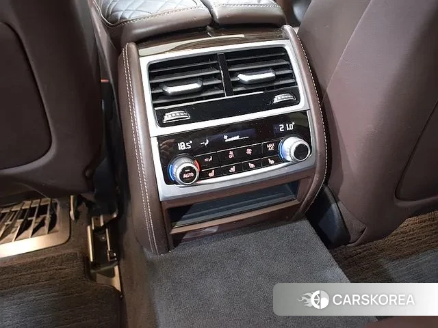 BMW 7 Series (G11) id 3666292 из Кореи 7